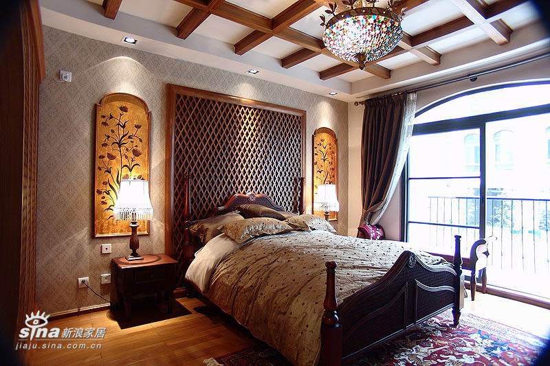 欧式 跃层 卧室图片来自用户2746869241在20万元装修240平米公寓-欧式王妃享受66的分享