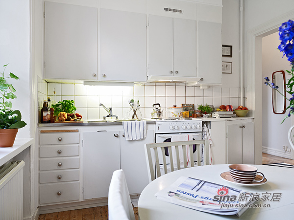 简约 一居 厨房图片来自用户2559456651在58平方的白领实用公寓17的分享
