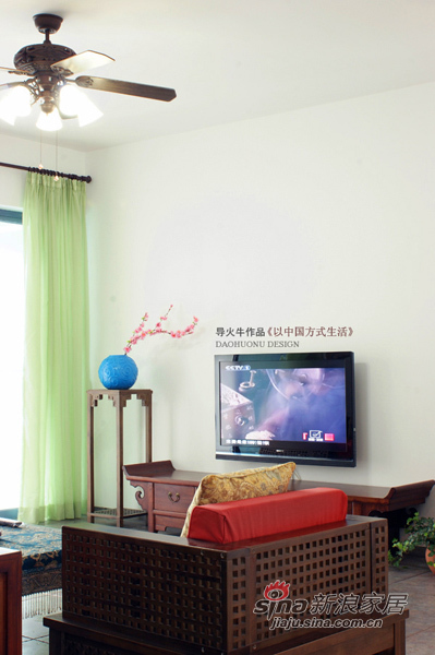 中式 三居 客厅图片来自用户1907659705在175平改装大宅也秀丽 以中国方式生活56的分享