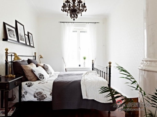 北欧 二居 卧室图片来自用户1903515612在71平米 黑白花色欧式公寓76的分享