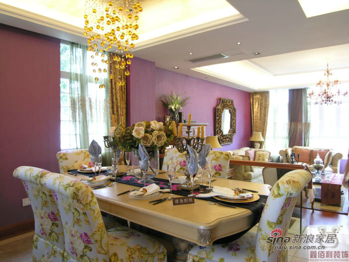 欧式 三居 餐厅图片来自用户2772856065在江安花园179平欧式风格居25的分享