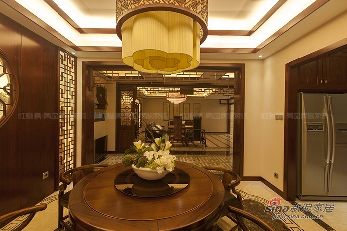 中式 三居 餐厅图片来自用户1907661335在120平中式古典体验东方韵味79的分享