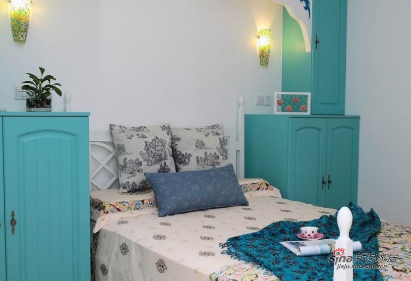 地中海 二居 卧室 小清新图片来自家装大管家在【高清】8万装105平蓝白清爽地中海家72的分享