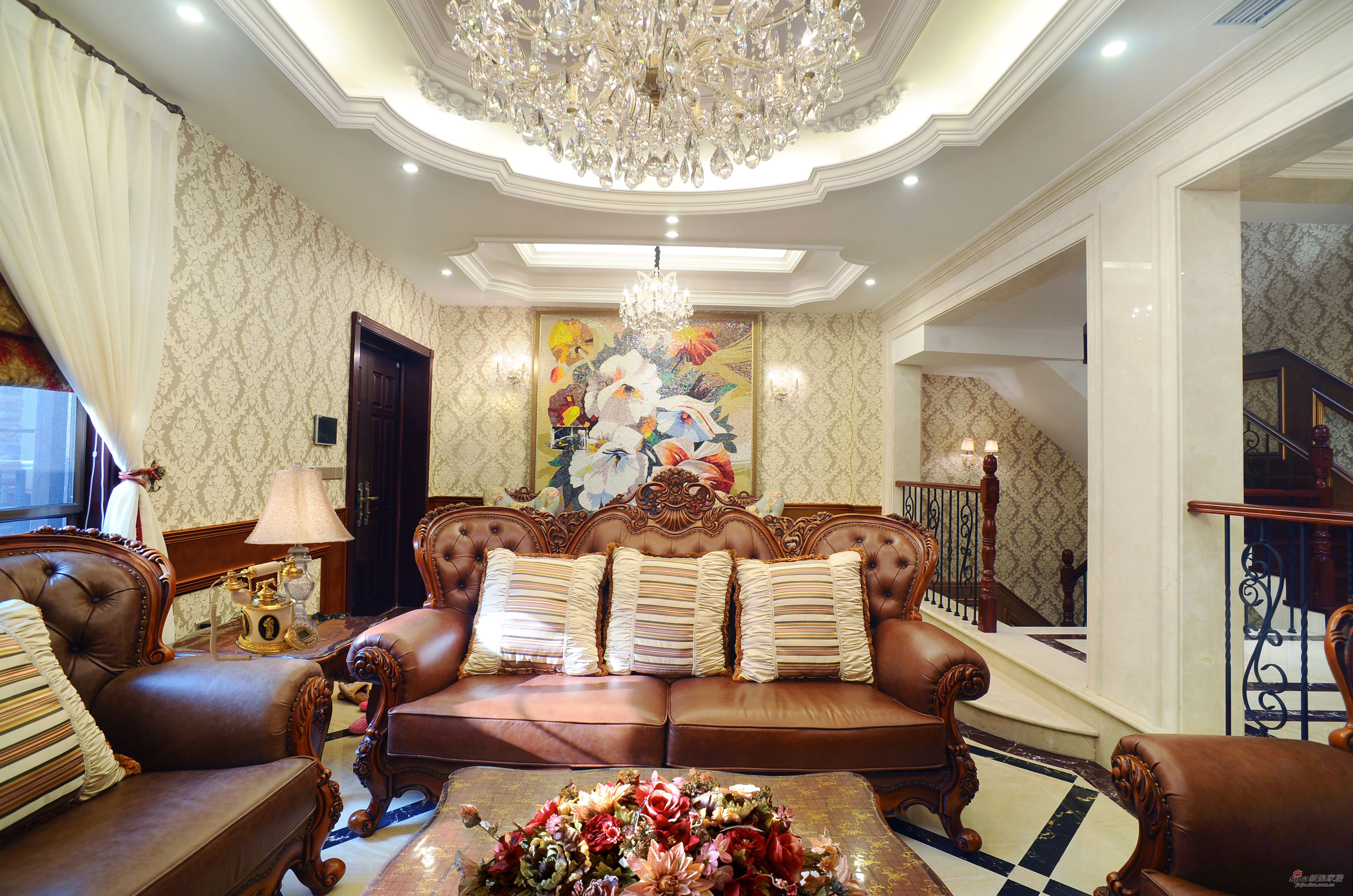 欧式 别墅 客厅图片来自用户2746889121在低调在奢华中绽放-欧式风格55的分享