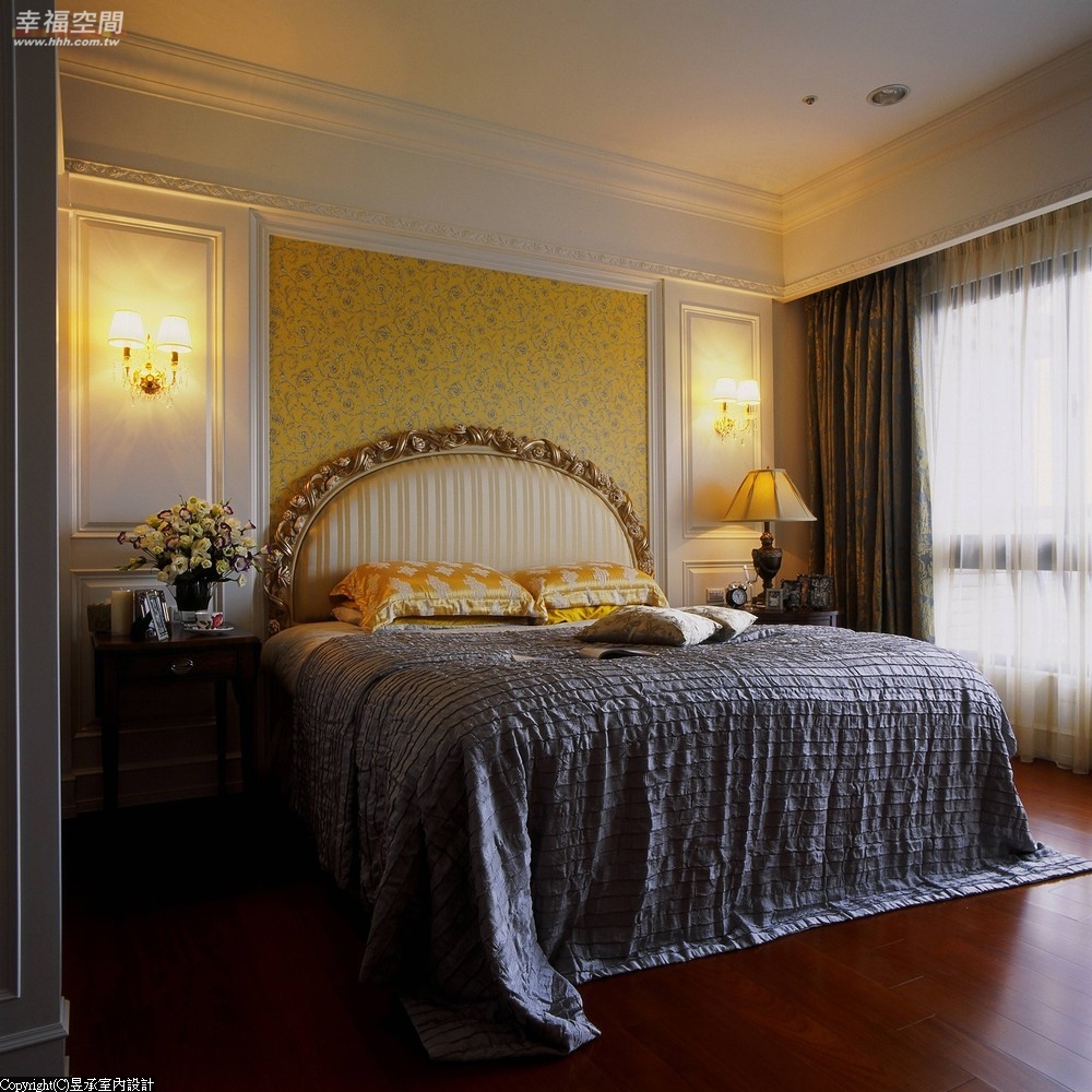 美式 古典 卧室图片来自幸福空间在285平方米空间与空间的氛围对话的分享