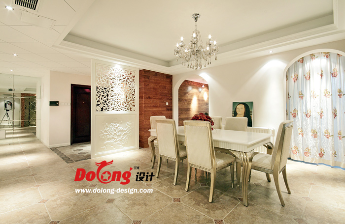 美式 优雅 大气 餐厅图片来自DoLong董龙设计在摩登新贵 260平 美式家居的分享