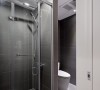 以板岩的内敛质感铺述，打造精品旅店般的卫浴空间。