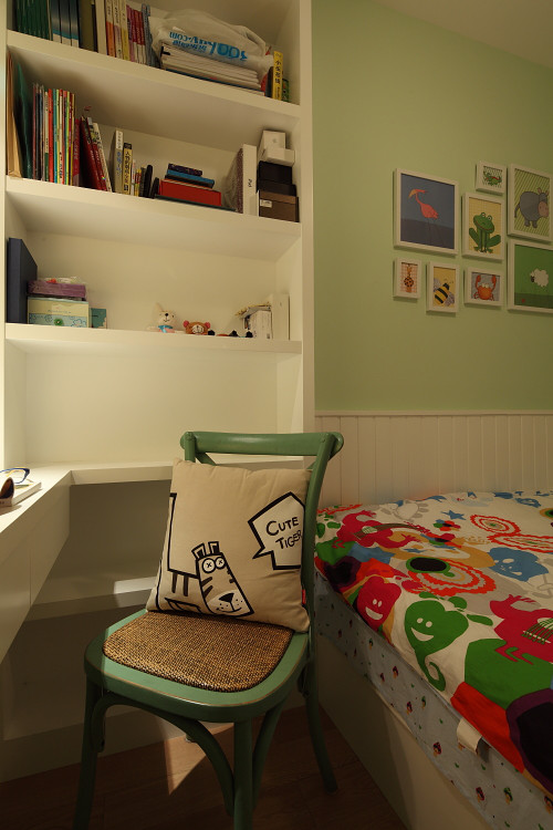 儿童房图片来自家装大管家在色彩勾勒空间美 76平清新美式居的分享