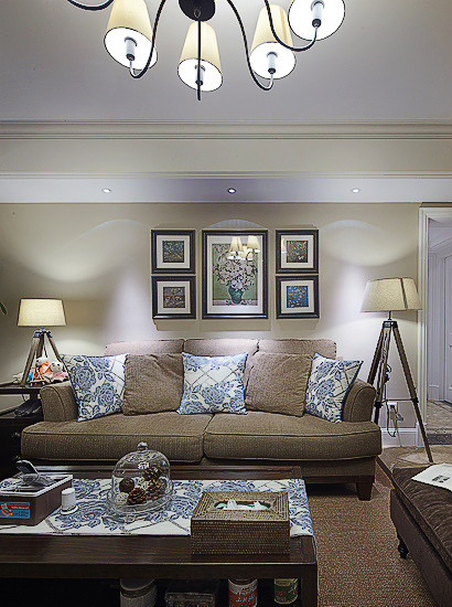 客厅图片来自家装大管家在诠释温馨与幸福 130平美式3居室的分享