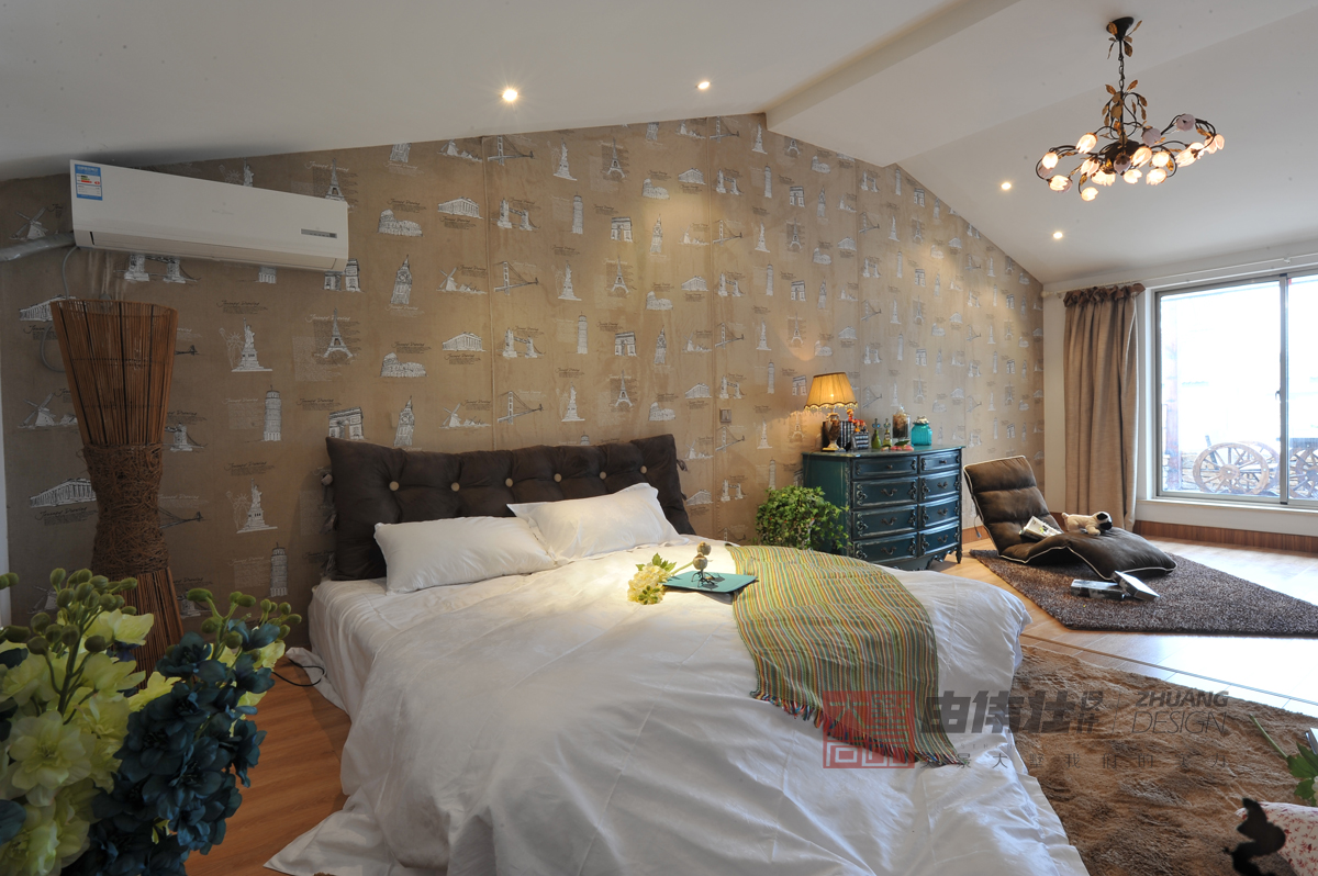 实景 美式 拆迁房 壁纸 卧室图片来自大墅尚品-由伟壮设计在『韵之美』-美式风格的分享