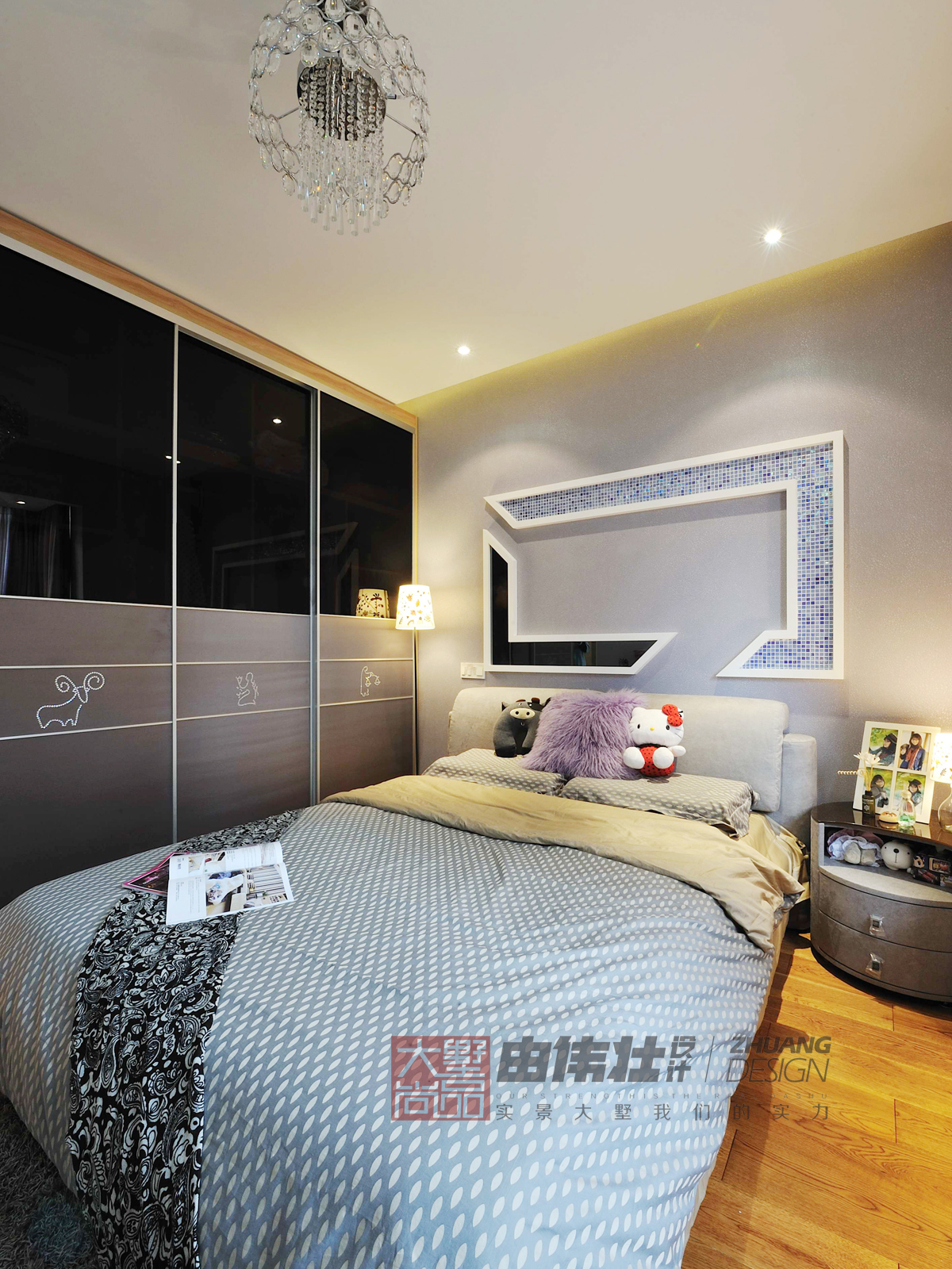 现代 实景 世茂三期 黑镜 卧室图片来自大墅尚品-由伟壮设计在『简·境』-现代风格的分享