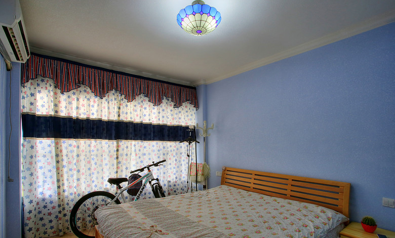 卧室图片来自家装大管家在126平地中海田园3居 温馨幸福家的分享
