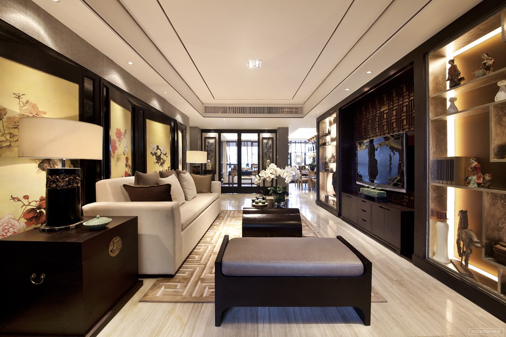 别墅 客厅图片来自武汉实创装饰公司晓燕在63万打造220平万科高尔夫的分享