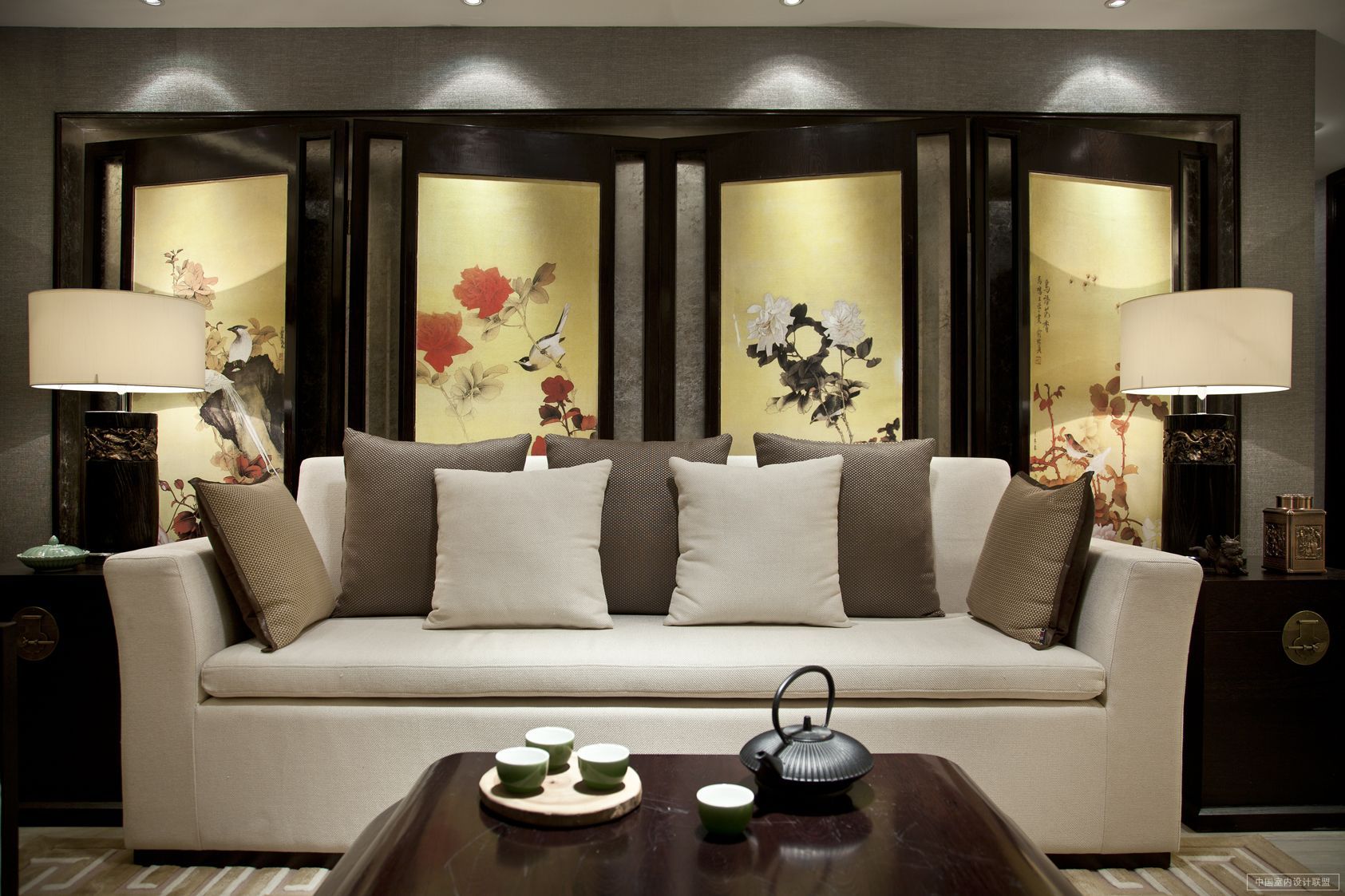 武汉实创装 别墅设计 客厅图片来自武汉实创装饰公司晓燕在63万打造220平万科高尔夫的分享