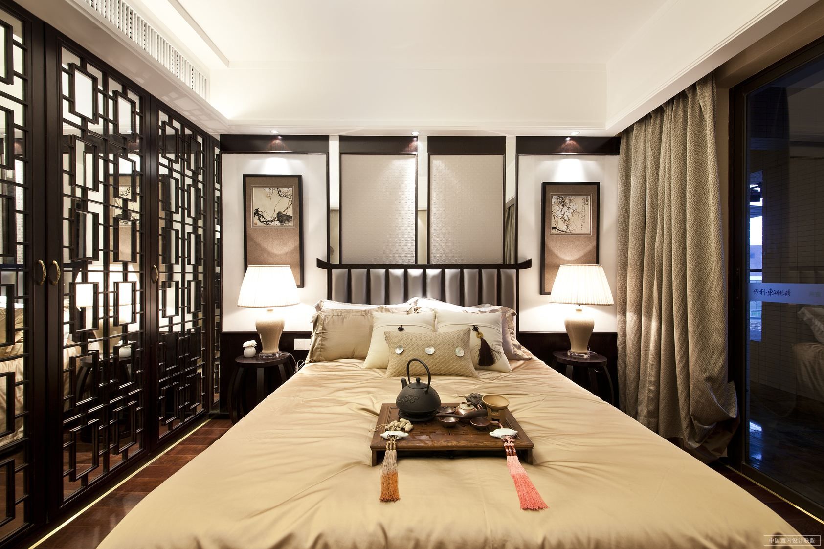 别墅 中式 万科高尔夫 卧室图片来自武汉实创装饰公司晓燕在63万打造220平万科高尔夫的分享