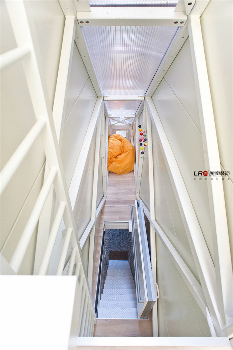 图片来自朗润装饰工程有限公司在世界上最窄的房子的分享