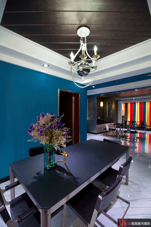 客厅图片来自東合設計在色彩魅力的分享
