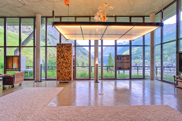 阳台图片来自居众装饰在瑞士奢华别墅的分享