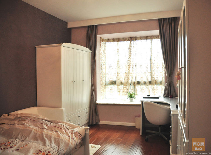 卧室图片来自百安居设计师小周在暖秋的分享