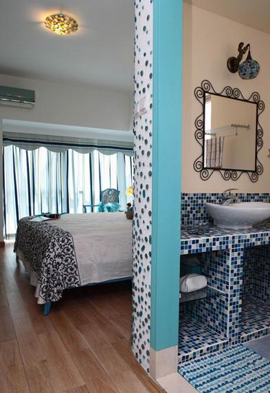 二居 80后 小资 白领 地中海 蓝白 清新 经典 海洋 卧室图片来自唯美装饰在蓝白色经典配清新地中海风格二居的分享