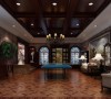 香山清琴 1400平米 混搭风格，为欧式古典生活与中式文化及生活的相互共融，使得整个房屋 与居住者本身也融为一体，更具生活气息的格调使得建筑与生活本身即成一体。