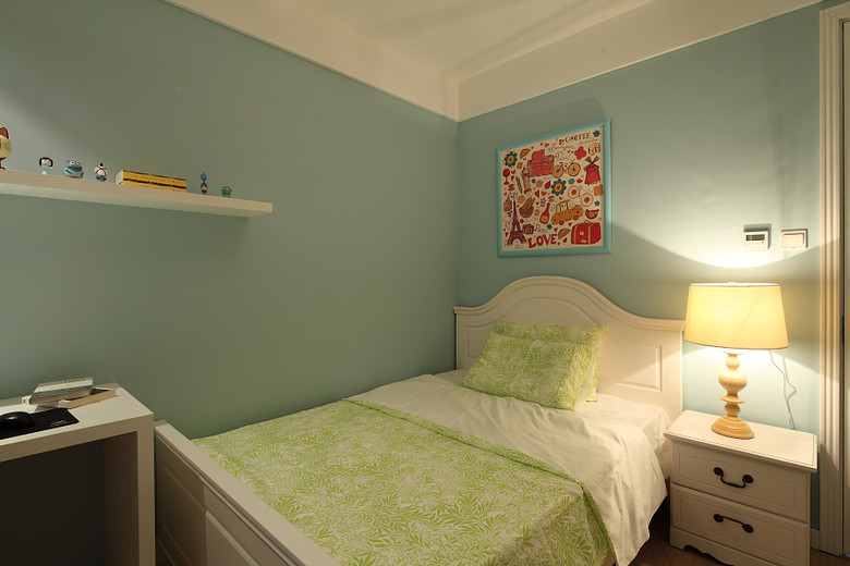 卧室图片来自家装大管家在温馨别致空间 92平暖意浓浓美式的分享