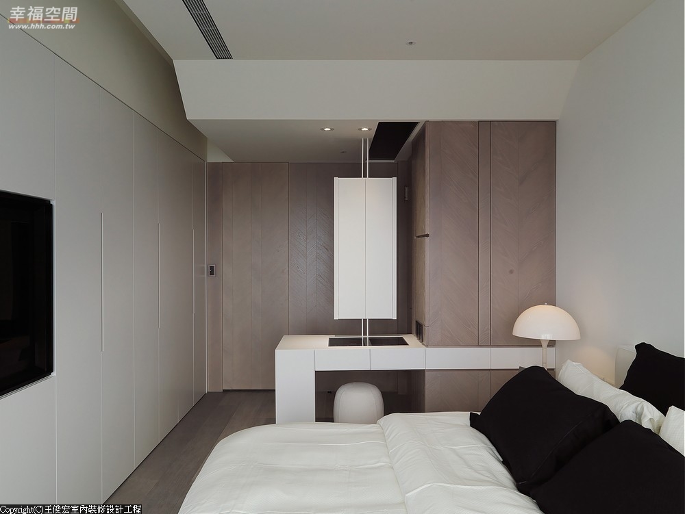现代 简约 三居 小清新 文艺青年 卧室图片来自幸福空间在165 m²在家游嬉的分享