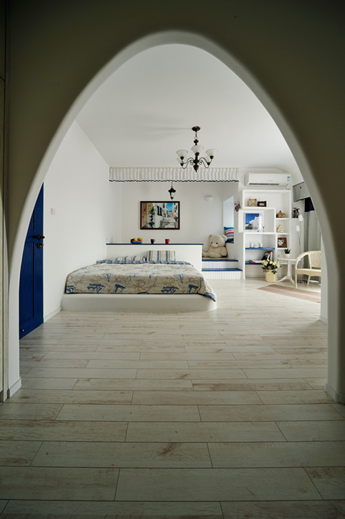 地中海 晋级装饰 田园风格 现代混搭 简约欧式 卧室图片来自辽宁晋级装饰企业在熠熠生辉的蓝色领地~的分享