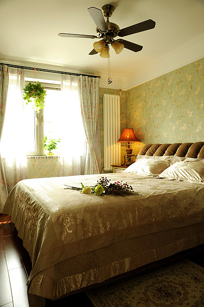 田园 二居 旧房改造 小资 卧室图片来自徐春龙设计师在最美婚房作品心中的桃花源的分享