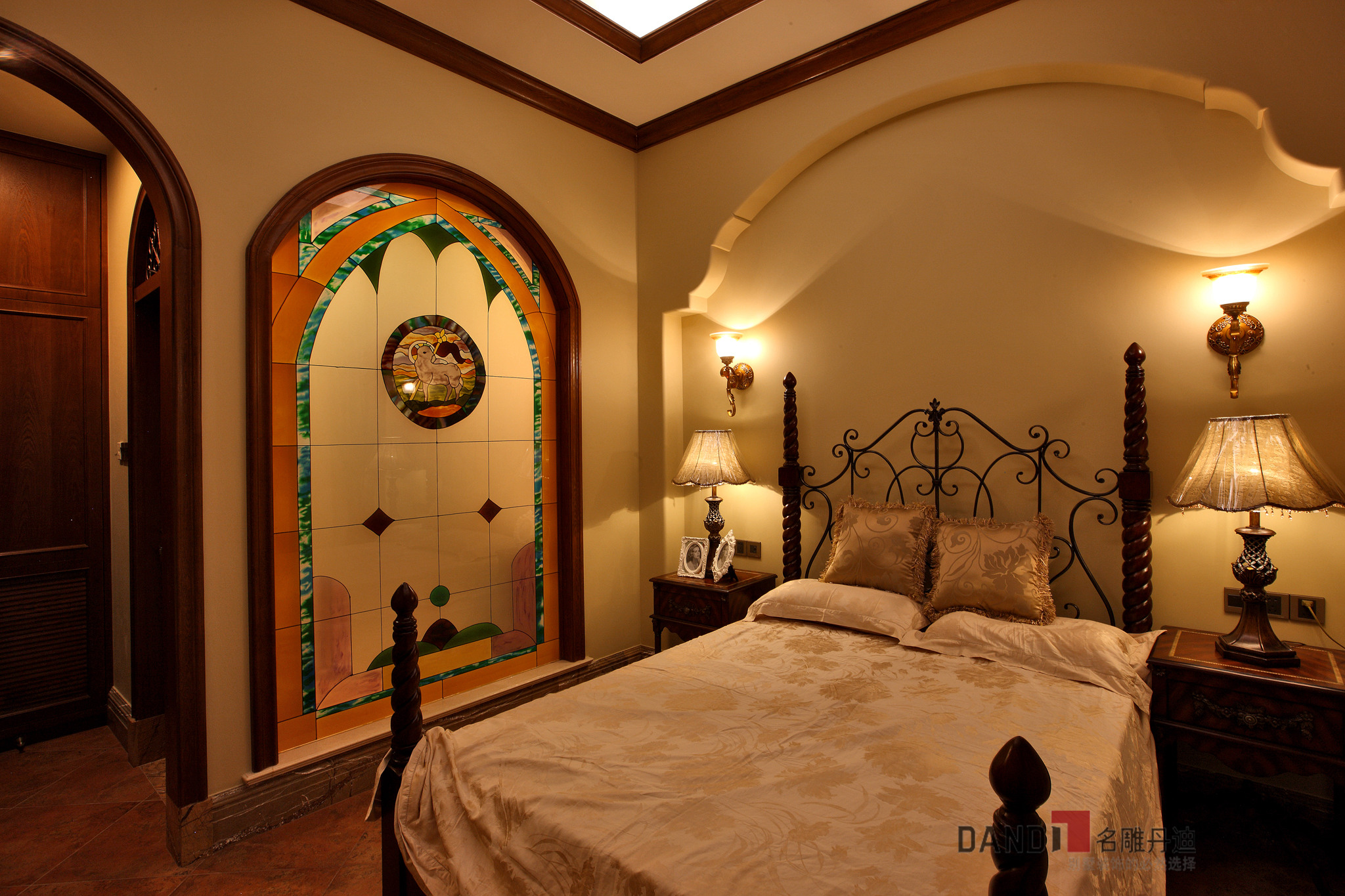 美式 别墅 高富帅 名雕丹迪 海景别墅 卧室图片来自名雕丹迪在200平美式海景别墅，休闲圣地的分享