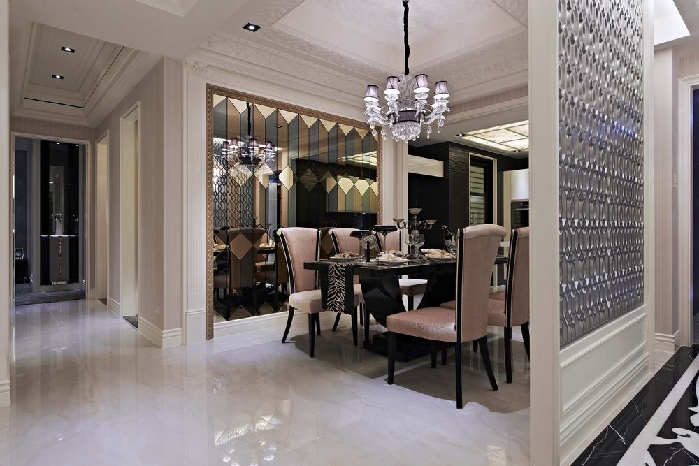 巴洛克 欧式 白领 高端 白富美 餐厅图片来自幸福空间在重塑215 m²典雅浪漫风情的分享