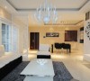空间明亮宽敞，客厅灯具是现代时尚元素的体现
