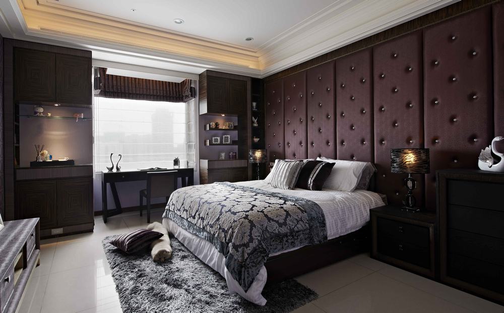 欧式 白领 高端 混搭 卧室图片来自幸福空间在264 m²沉稳跃动奢华的分享