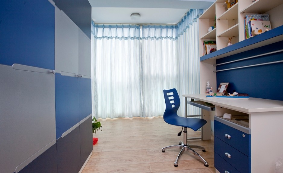 儿童房图片来自家装大管家在时尚外露 130平蓝调现代简约3居的分享