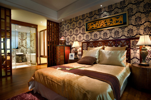 小资 三居 白领 混搭 卧室图片来自广州品峰装饰在逸彩庭院的分享