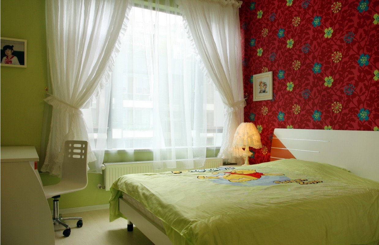 三居 现代 卧室图片来自今朝装饰小阳在90平多彩三居的分享