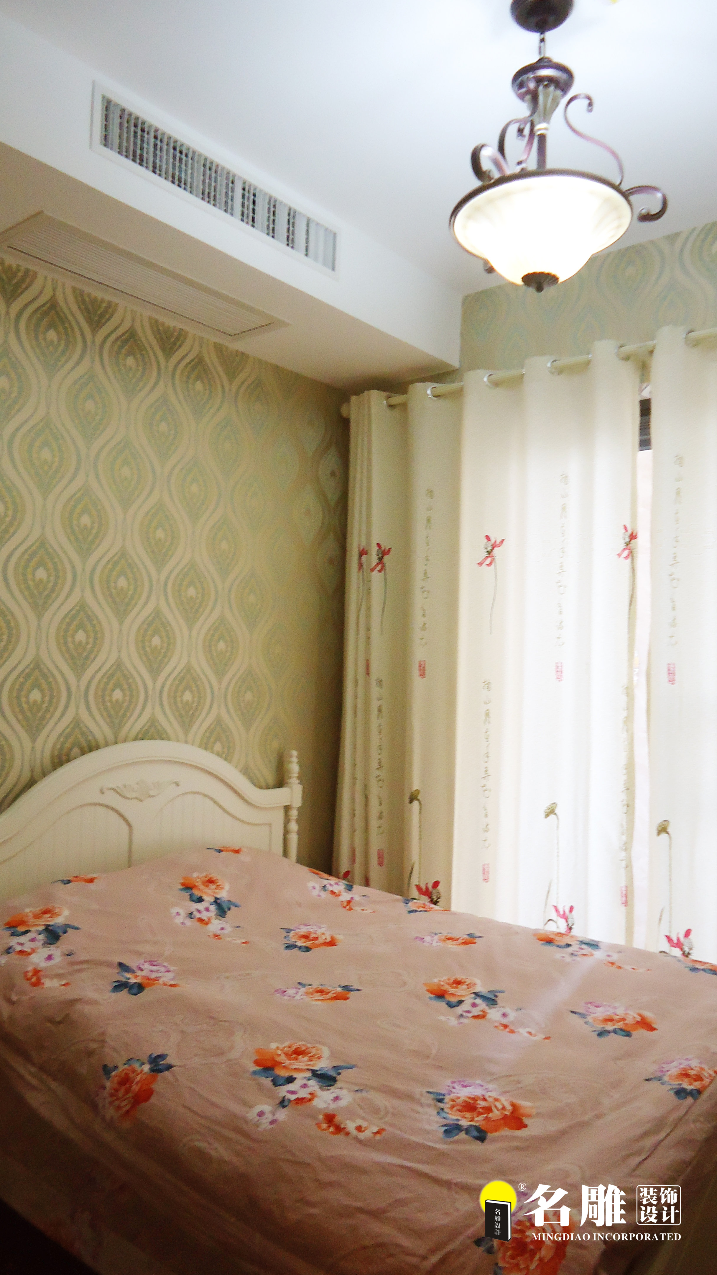 简欧 四居室 70后 卧室图片来自名雕装饰设计在简欧风格--189平四居室温馨家居的分享