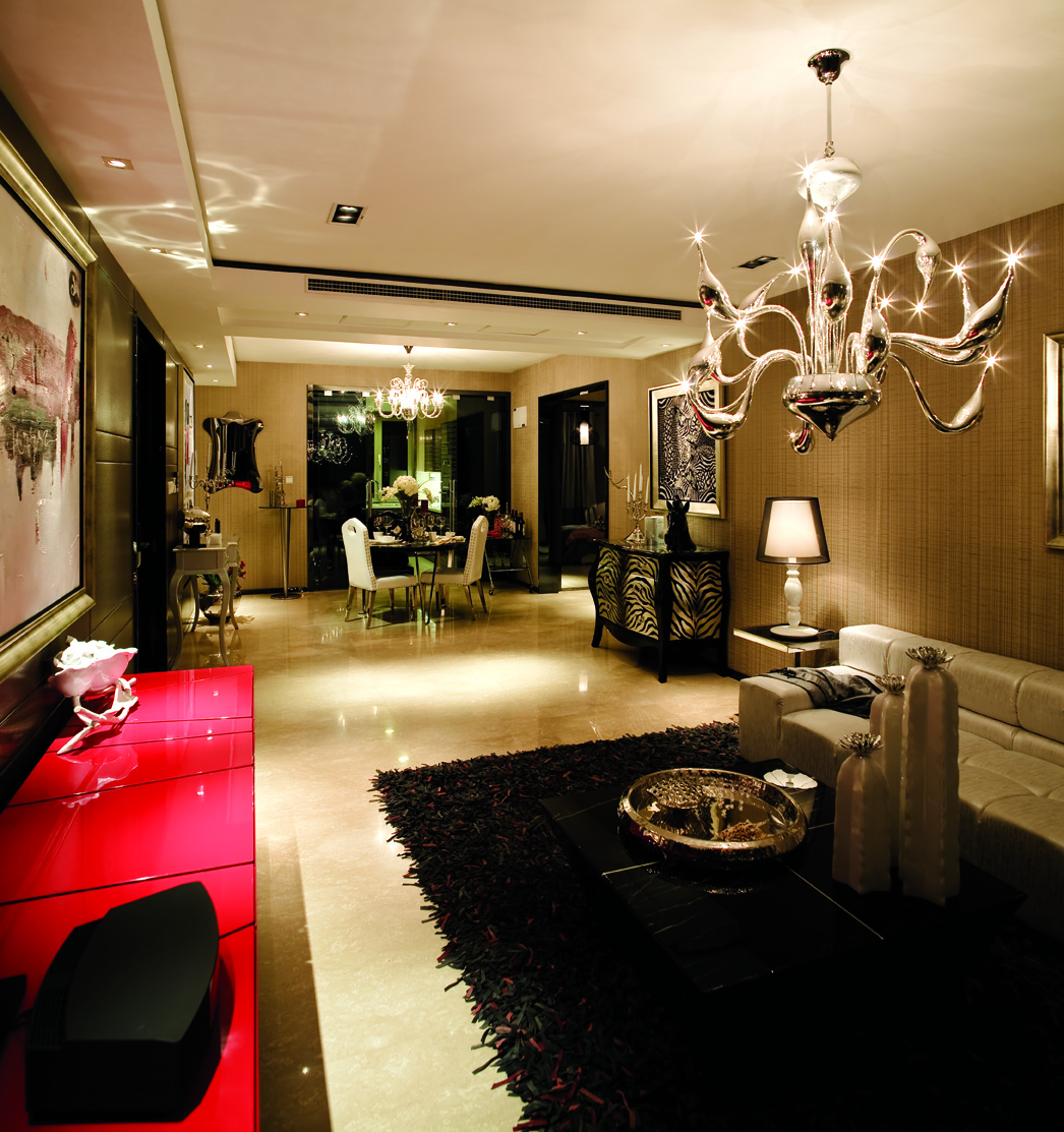 客厅图片来自成都龙发装饰公司在中粮香榭丽都 现代简约设计的分享