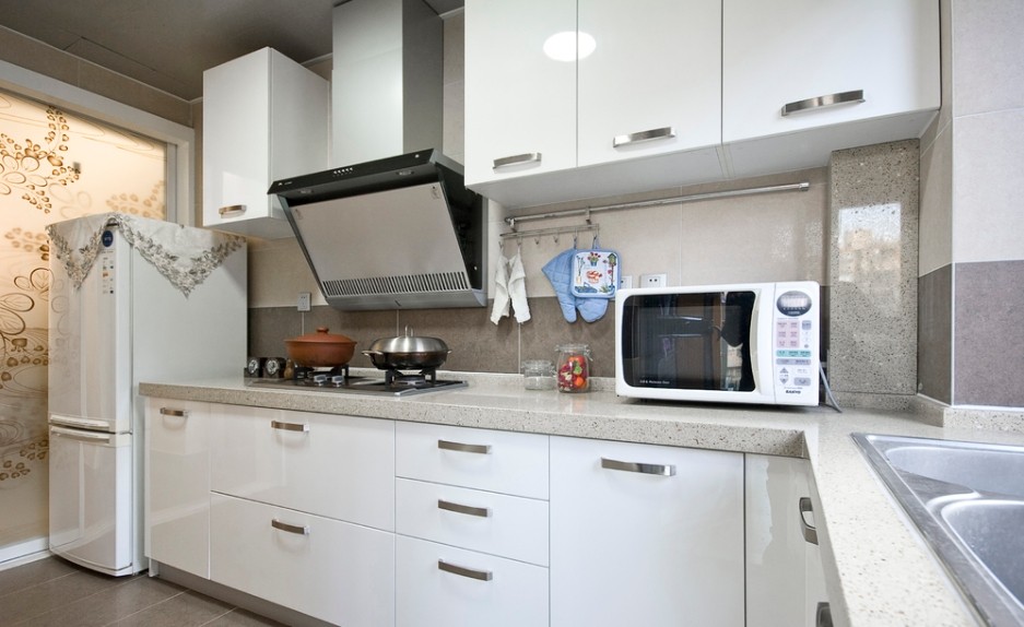 厨房图片来自家装大管家在130平简欧舒适3居 享受惬意生活的分享