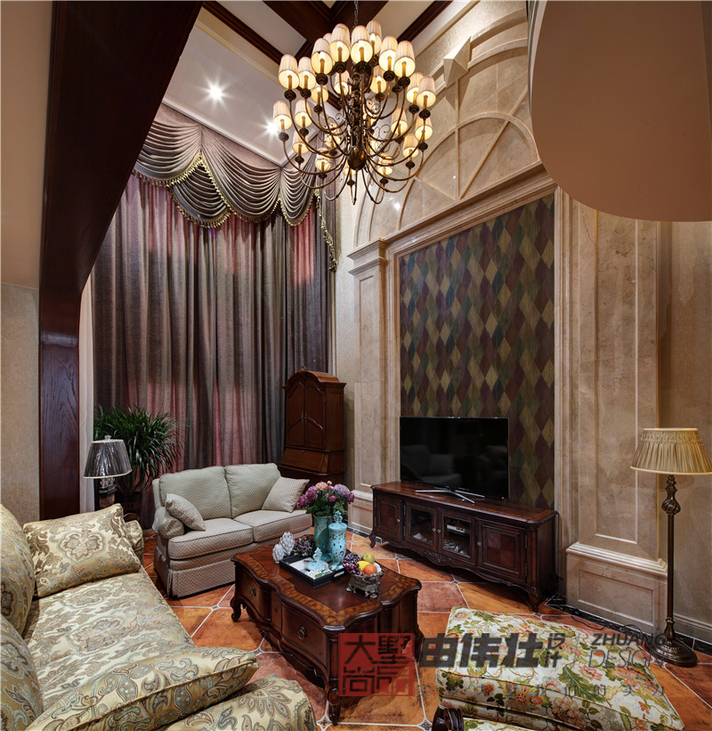 客厅图片来自大墅尚品-由伟壮设计在『华贵世家』-现代风格的分享