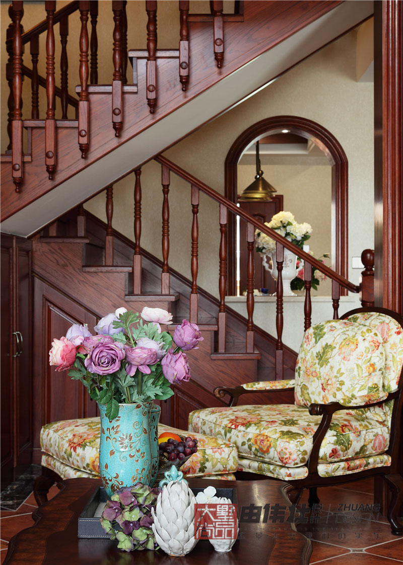 客厅图片来自大墅尚品-由伟壮设计在『华贵世家』-现代风格的分享