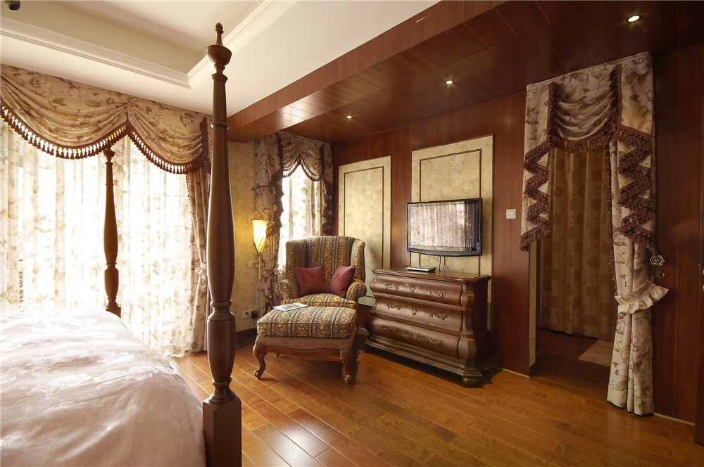 混搭 北欧 英伦风 复古 卧室图片来自铜雀装饰设计在水云间某客户别墅的分享