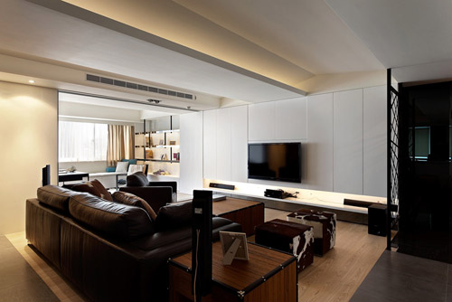 混搭 黑白 三居 大空间 客厅图片来自铜雀装饰设计在150平，黑白混搭简约时尚的分享