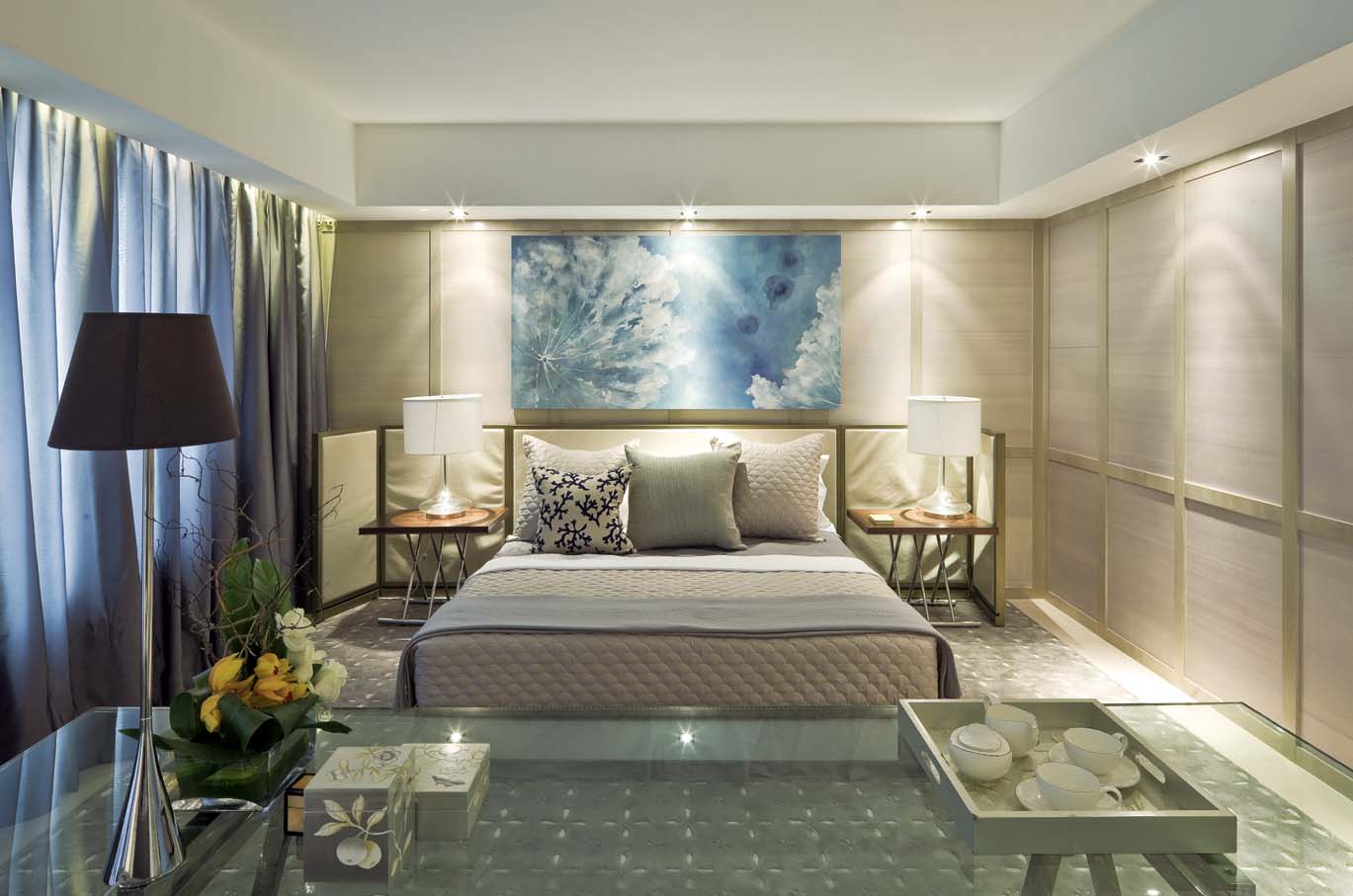 客厅图片来自成都龙发装饰公司在三盛翡俪山别墅 现代风格设计的分享