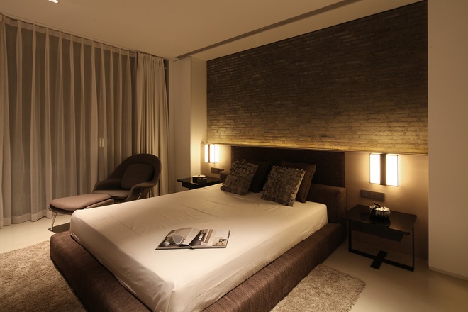 卧室图片来自合建装饰在香江别墅的分享