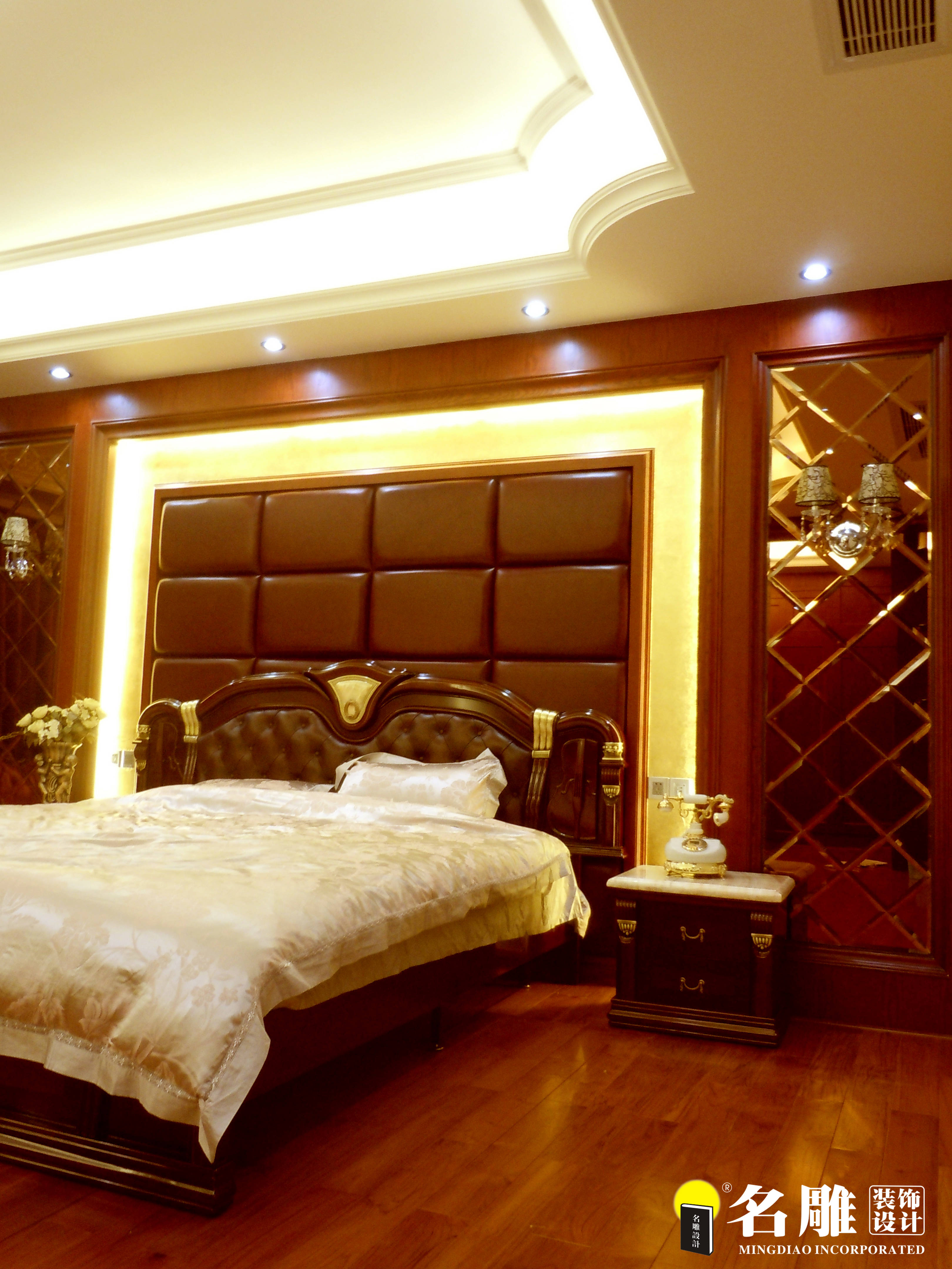 简欧 三居 低调 名雕装饰 客厅 卧室图片来自名雕装饰设计在简欧风格—278平三居室品味家装的分享