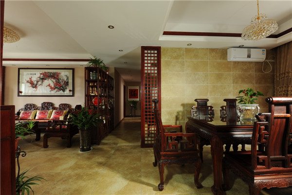 中式风格 餐厅图片来自成都金煌装饰在繁华的都市里，一个宁静祥和的家的分享