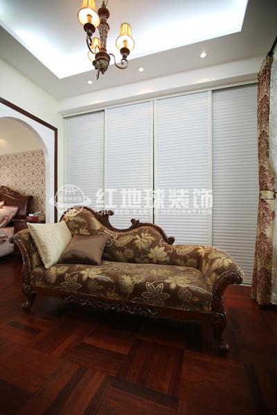 客厅图片来自徐州红地球装饰在徐州红地球装饰---美式风的分享