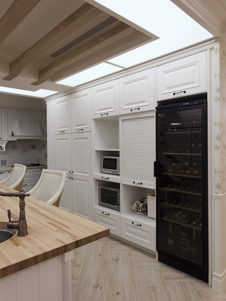 艺术 欧式 4居 白富美 白领 美式 厨房图片来自幸福空间在240m²金漆勾勒 传世艺术宅邸的分享