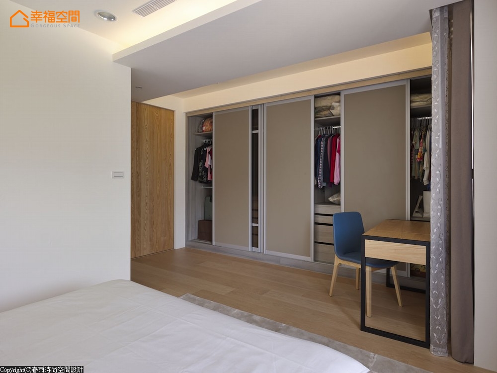 原木 简约 二居 现代 舒适 收纳 卧室图片来自幸福空间在92m²原木氛圍 客製退休樂活居的分享